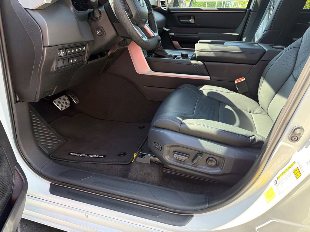 New 2026 Toyota Sequoia Platinum AWD/4WD image 9