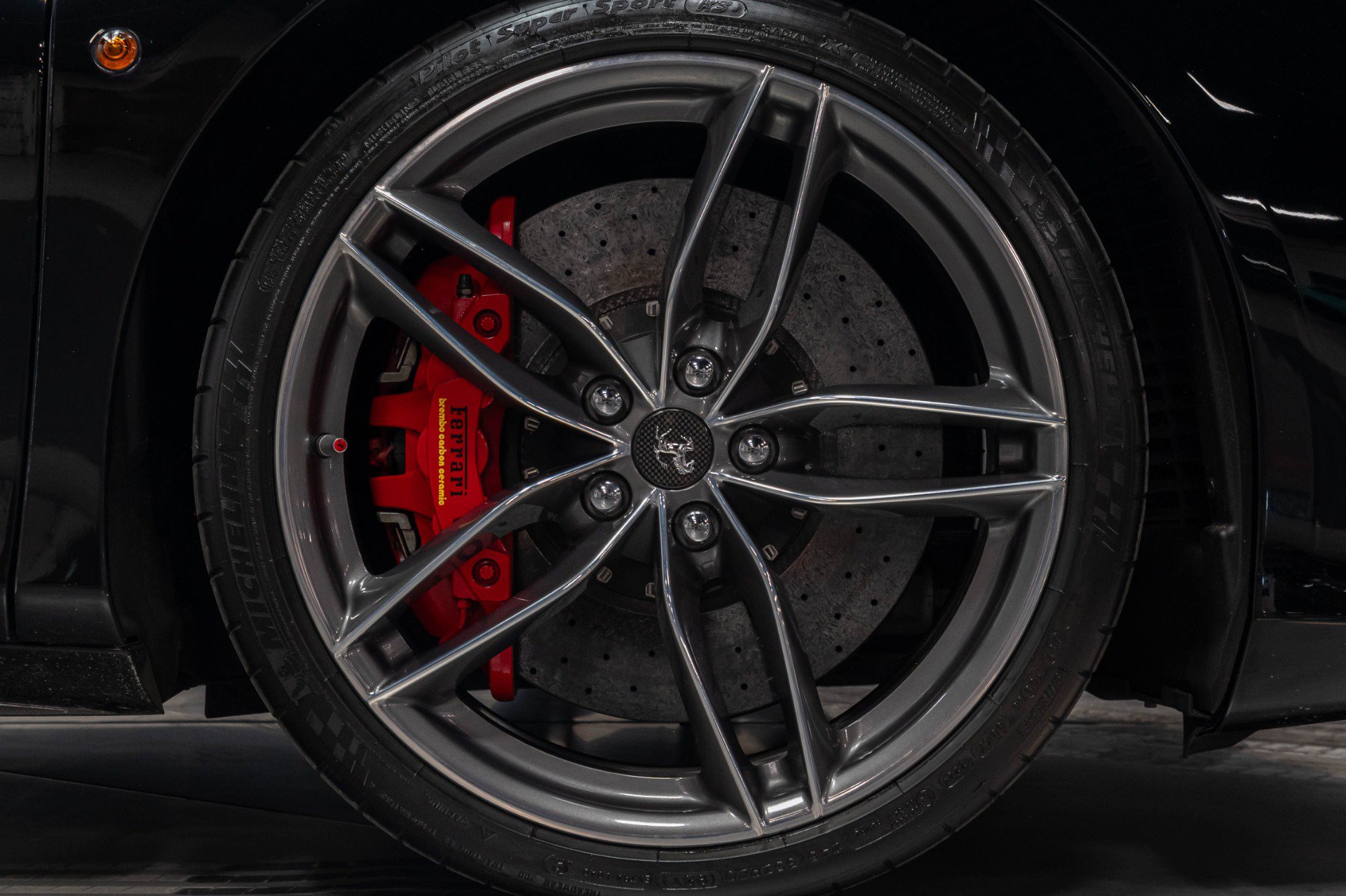 Used 2016 Ferrari 488 Spider RWD image 27