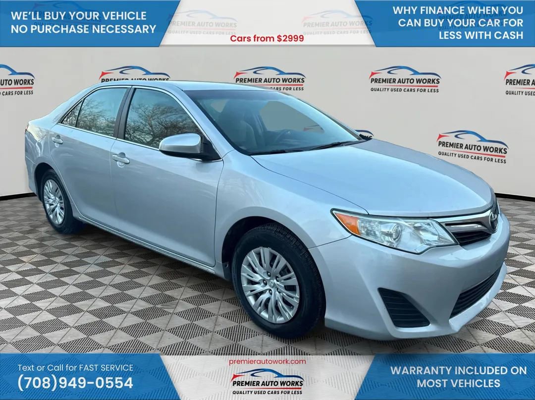 Used 2012 Toyota Camry LE image 3