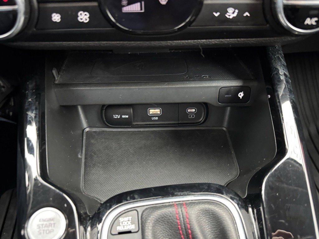 Used 2023 Kia Soul GT-Line image 24