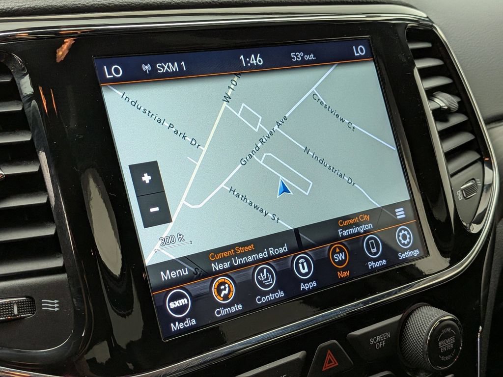 Used 2022 Jeep Grand Cherokee Laredo X AWD/4WD image 16
