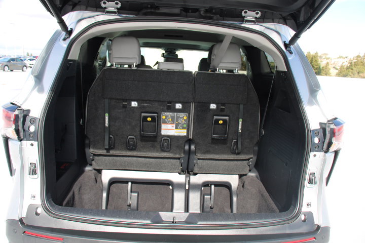 Certified 2025 Toyota Sienna XLE image 14