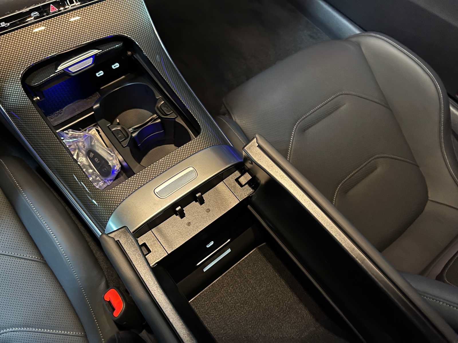 New 2026 Mercedes-Benz CLE 53 AMG 4MATIC Coupe image 34