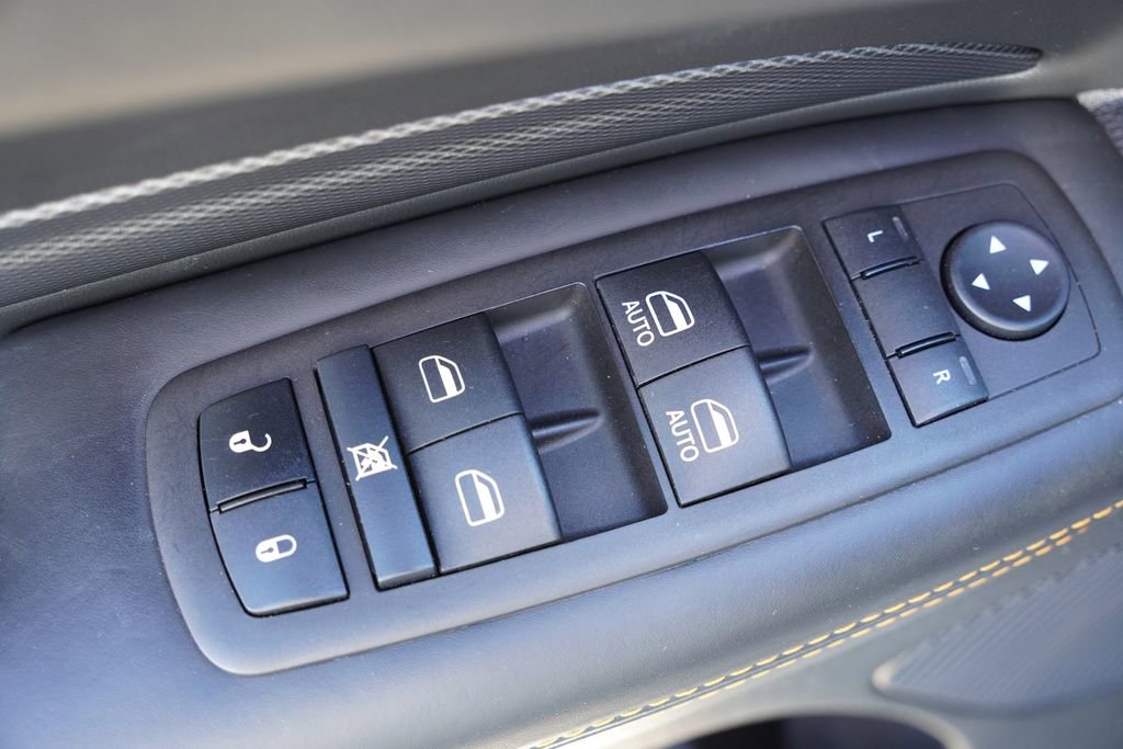 Certified 2023 Dodge Durango R/T AWD/4WD image 27