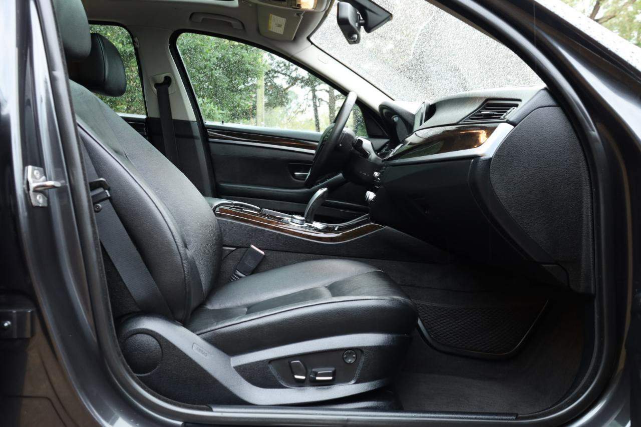 Used 2013 BMW 535i xDrive Sedan AWD/4WD image 17