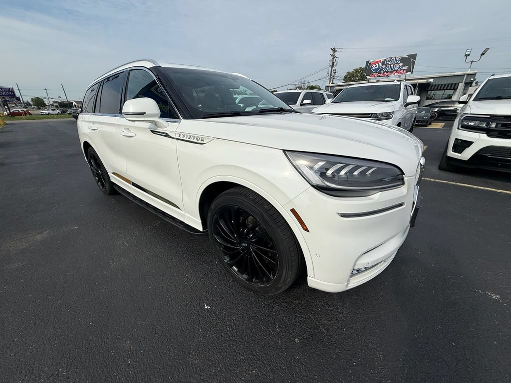 Used 2021 Lincoln Aviator Reserve w/ Equipment Group 208A AWD/4WD image 1