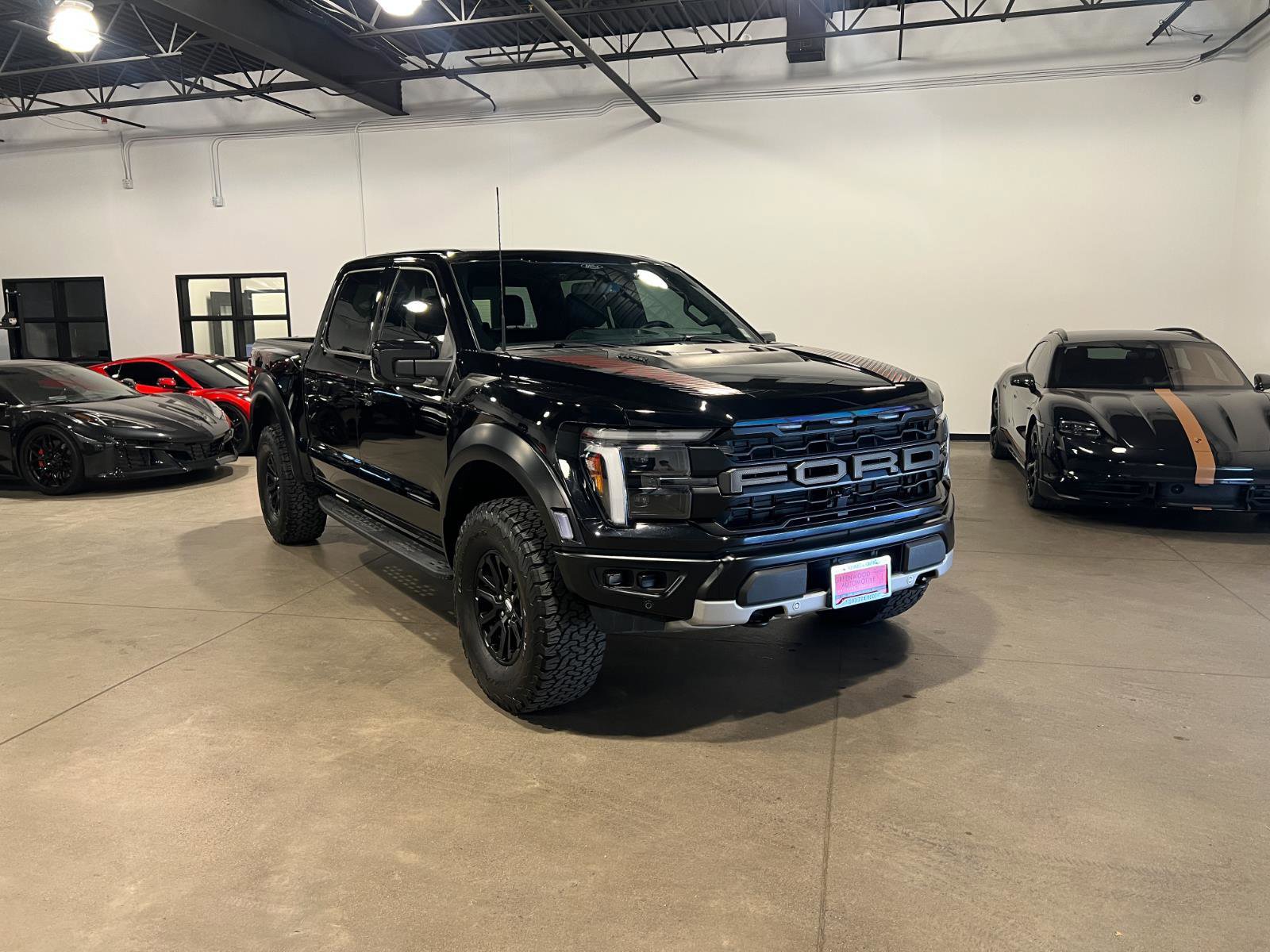 Used 2025 Ford F150 Raptor AWD/4WD image 1
