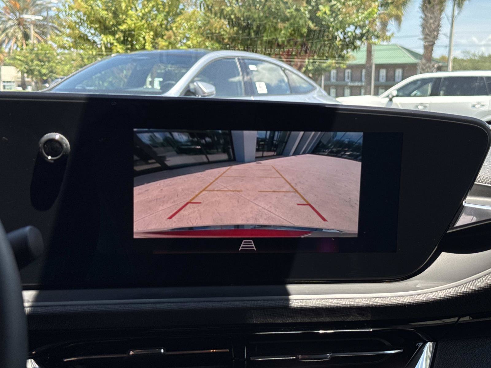 Used 2024 Buick Envista Avenir FWD image 24