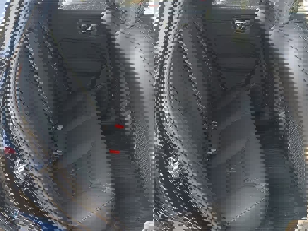 Used 2026 Volvo XC60 B5 Plus w/ Protection Package Premier image 19