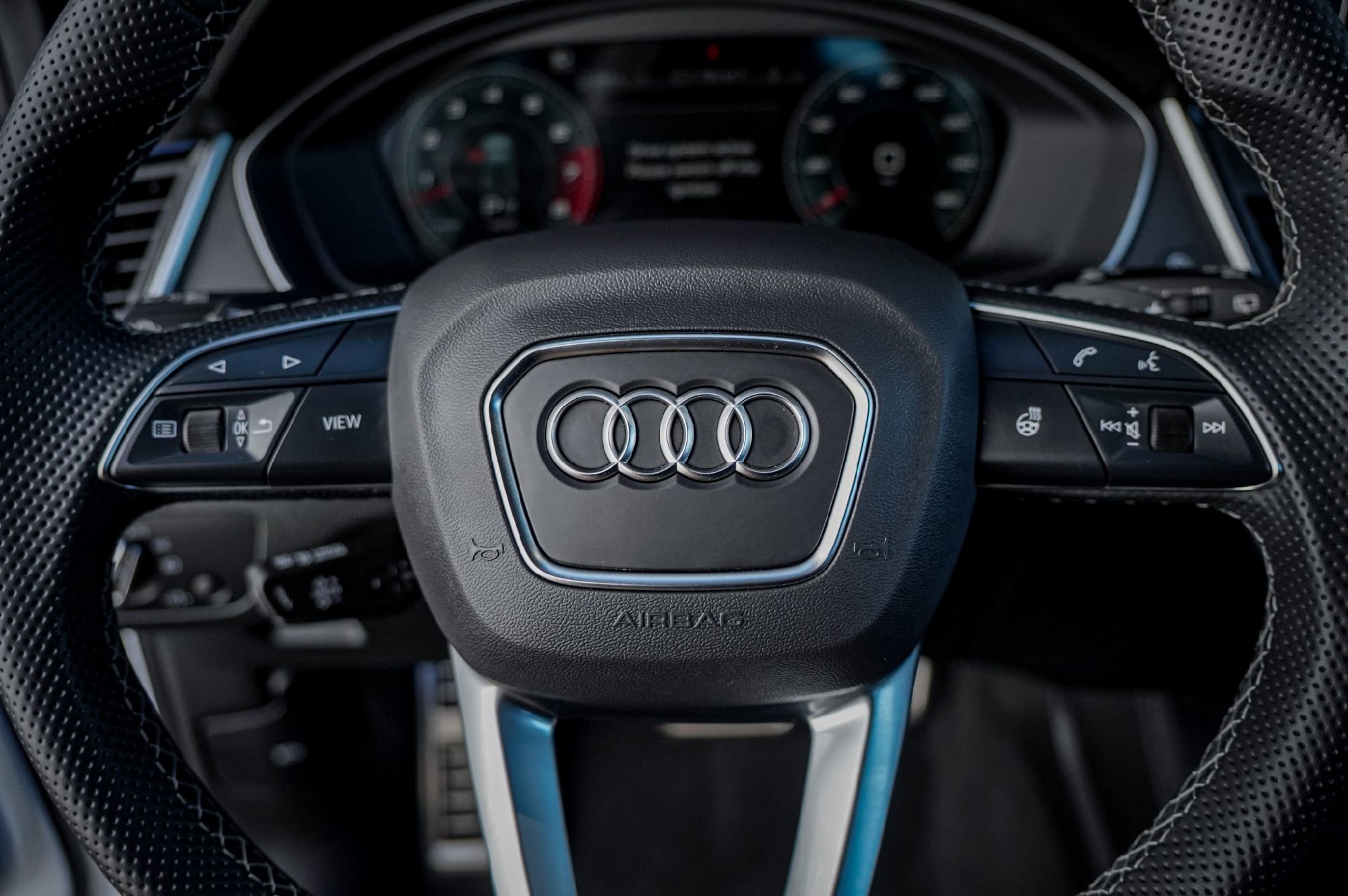 Certified 2024 Audi SQ5 Premium Plus w/ Premium Plus Package image 13