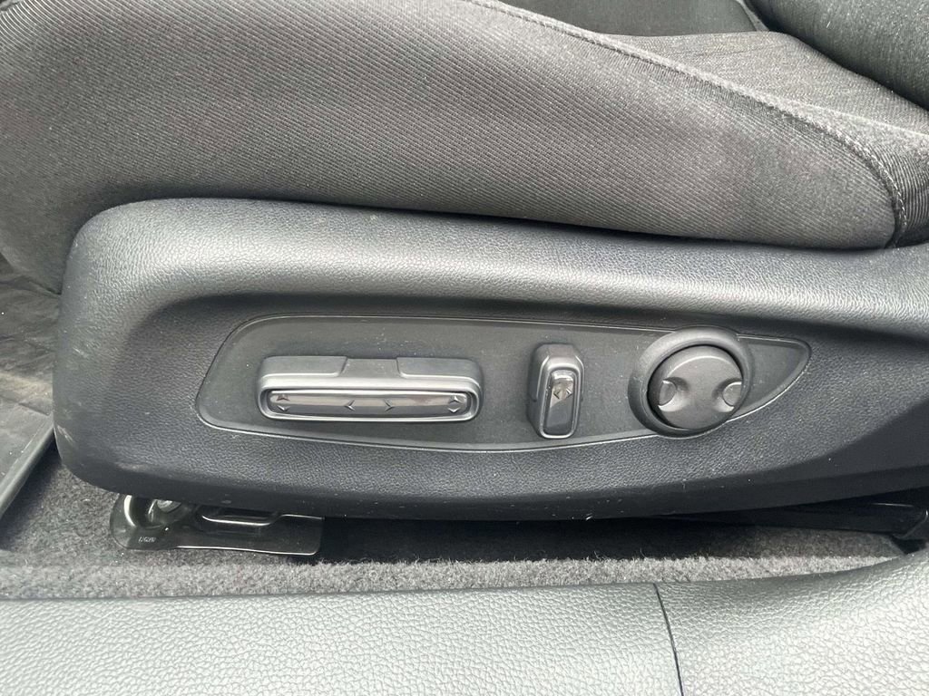 Used 2024 Honda Accord Sport image 16