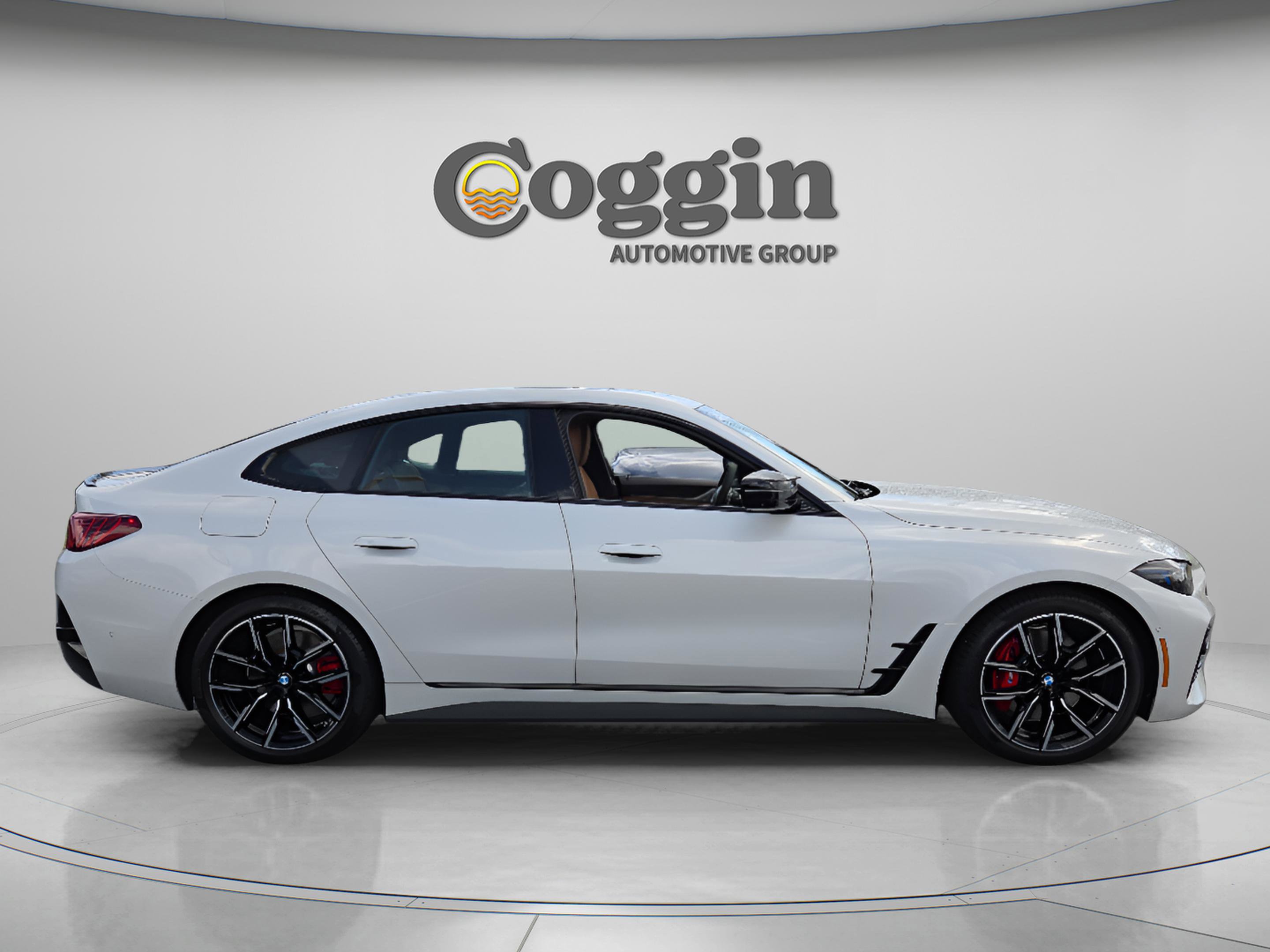 Certified 2025 BMW 440i xDrive w/ Premium Package image 6