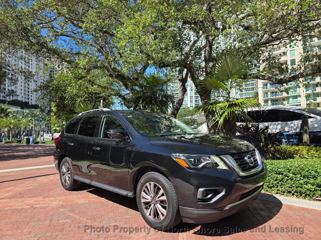 Used 2019 Nissan Pathfinder SL image 28