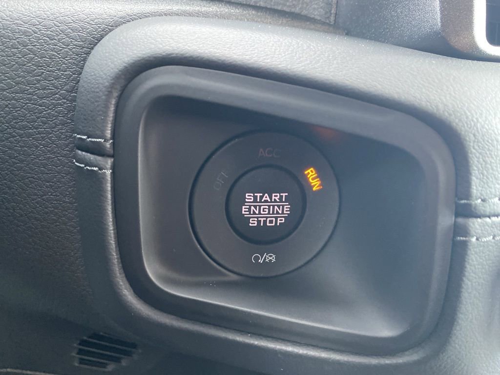 Used 2025 Jeep Gladiator High Tide image 27