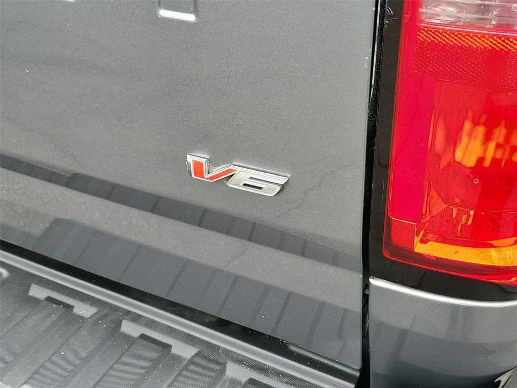 Certified 2021 Chevrolet Colorado W/T w/ Custom Special Edition RWD image 22