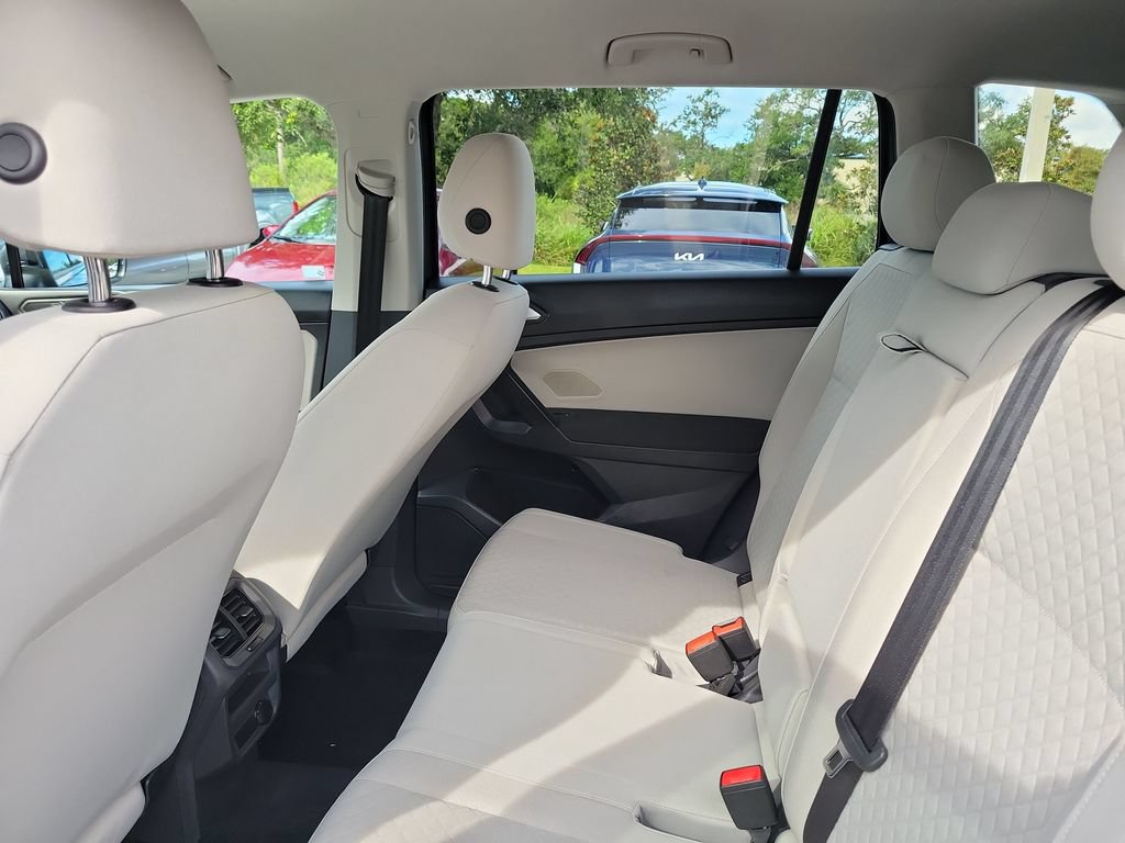 Used 2021 Volkswagen Tiguan S FWD image 24
