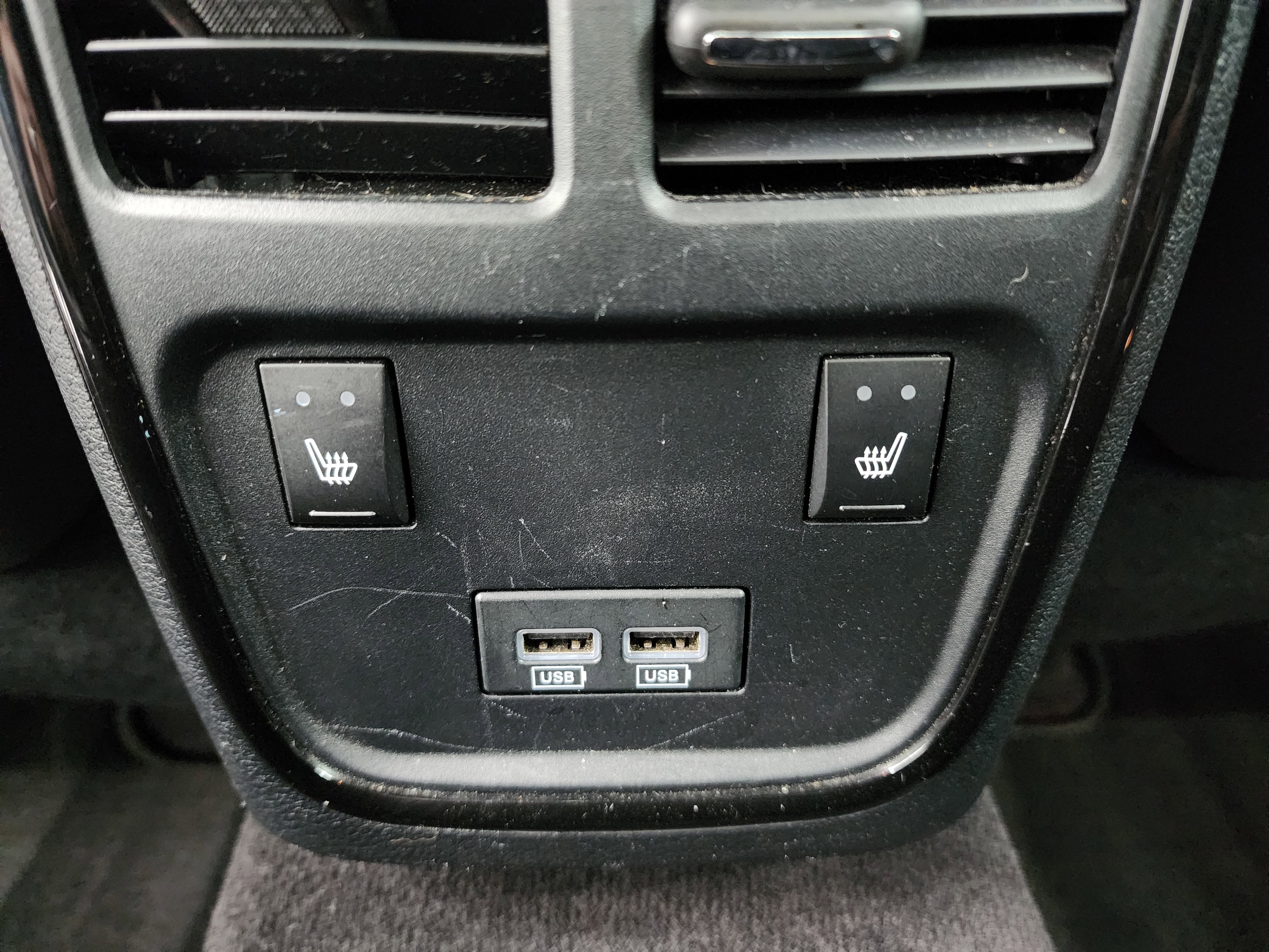 Used 2017 Dodge Charger SXT w/ AWD Plus Group image 35