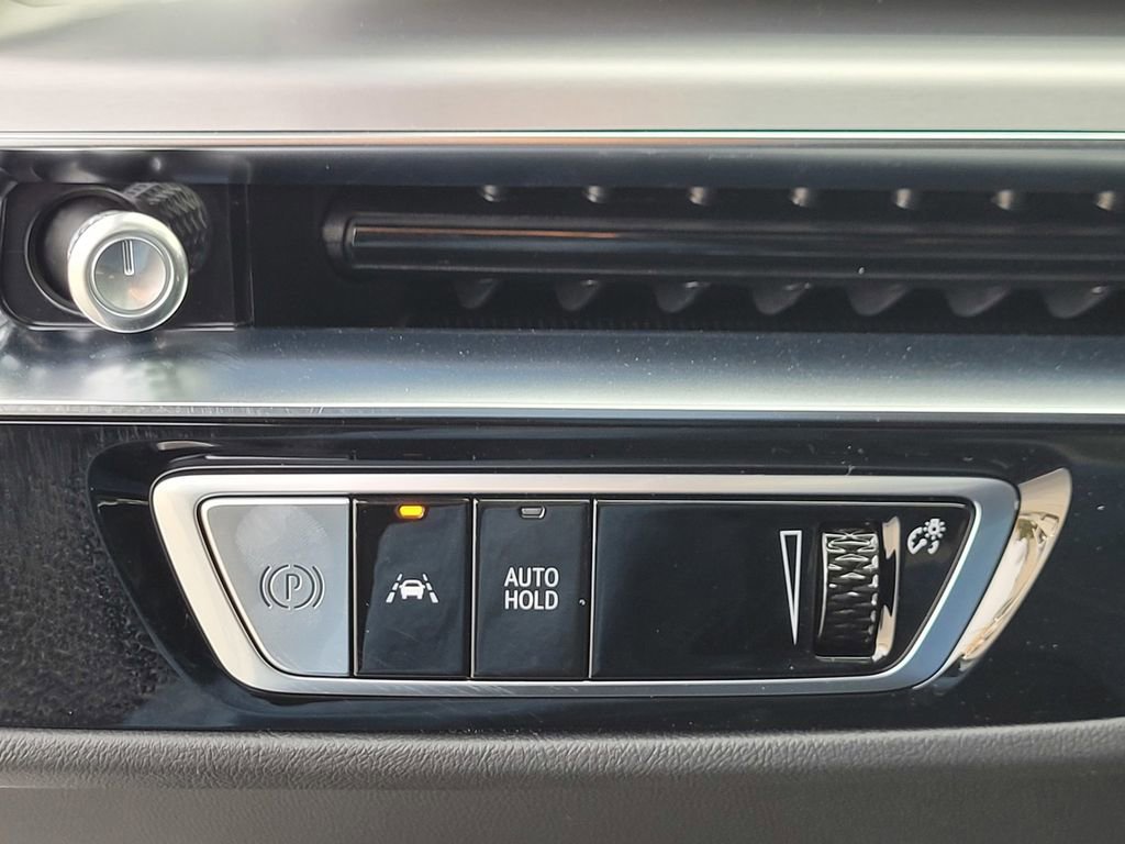 New 2026 Cadillac Lyriq Luxury image 23