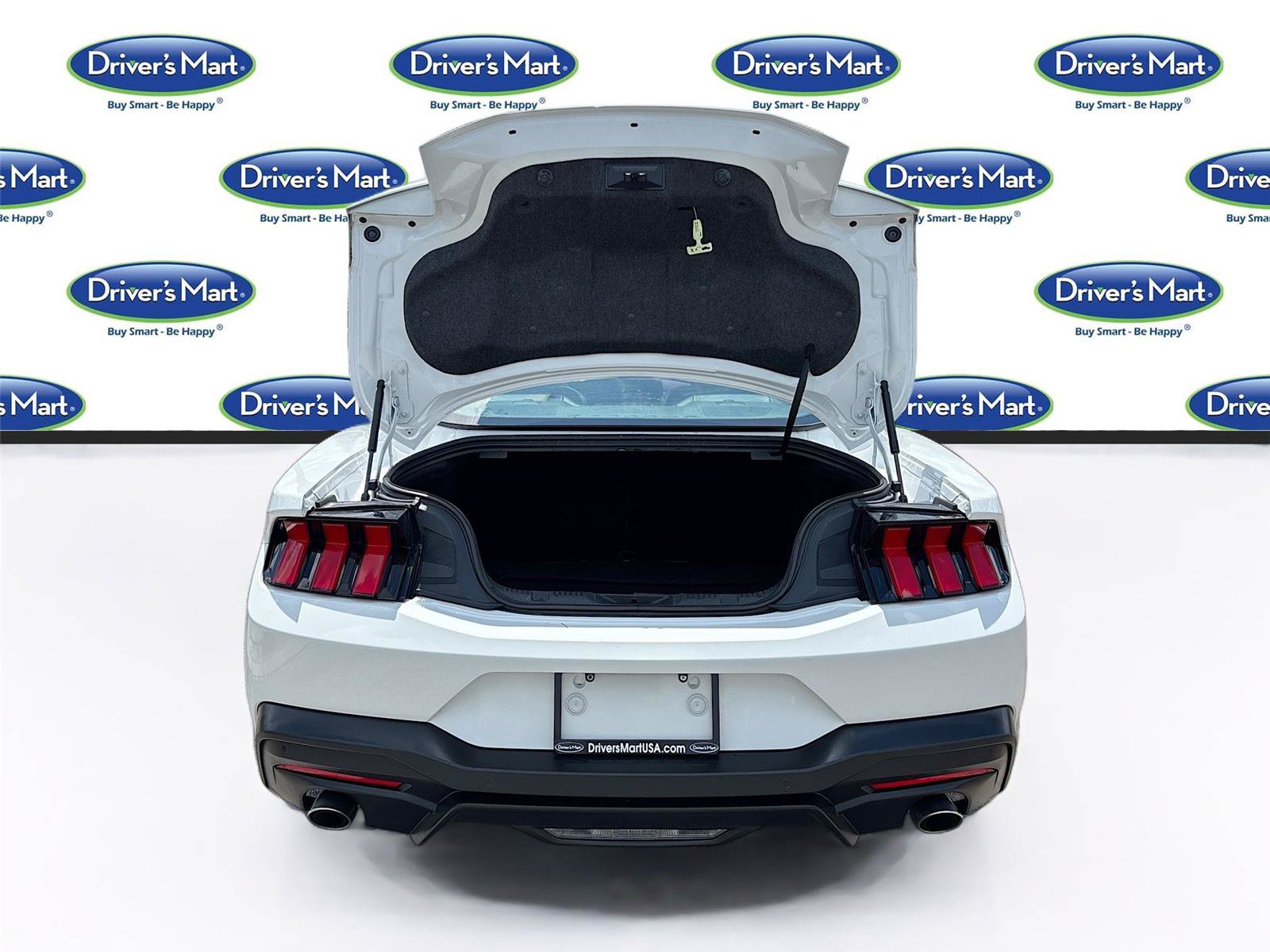 Used 2024 Ford Mustang Premium RWD image 23