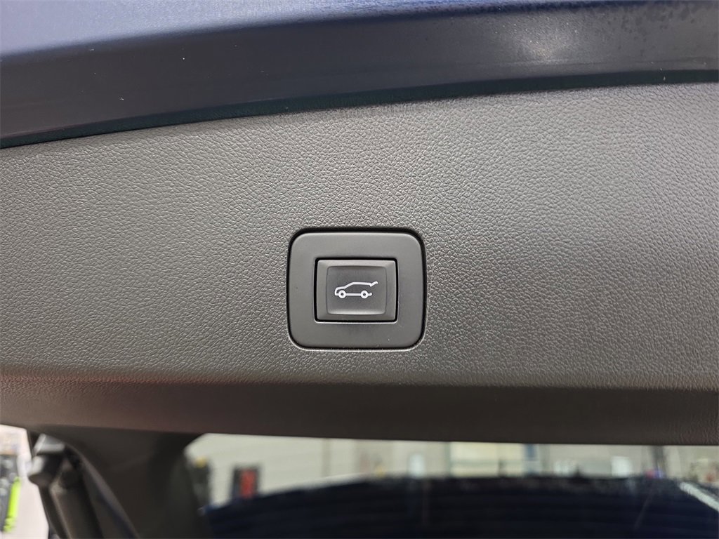 Certified 2023 Buick Encore GX Essence w/ Experience Buick Package image 13