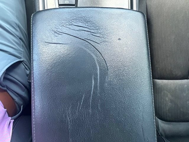Used 2018 Honda Accord EX image 32