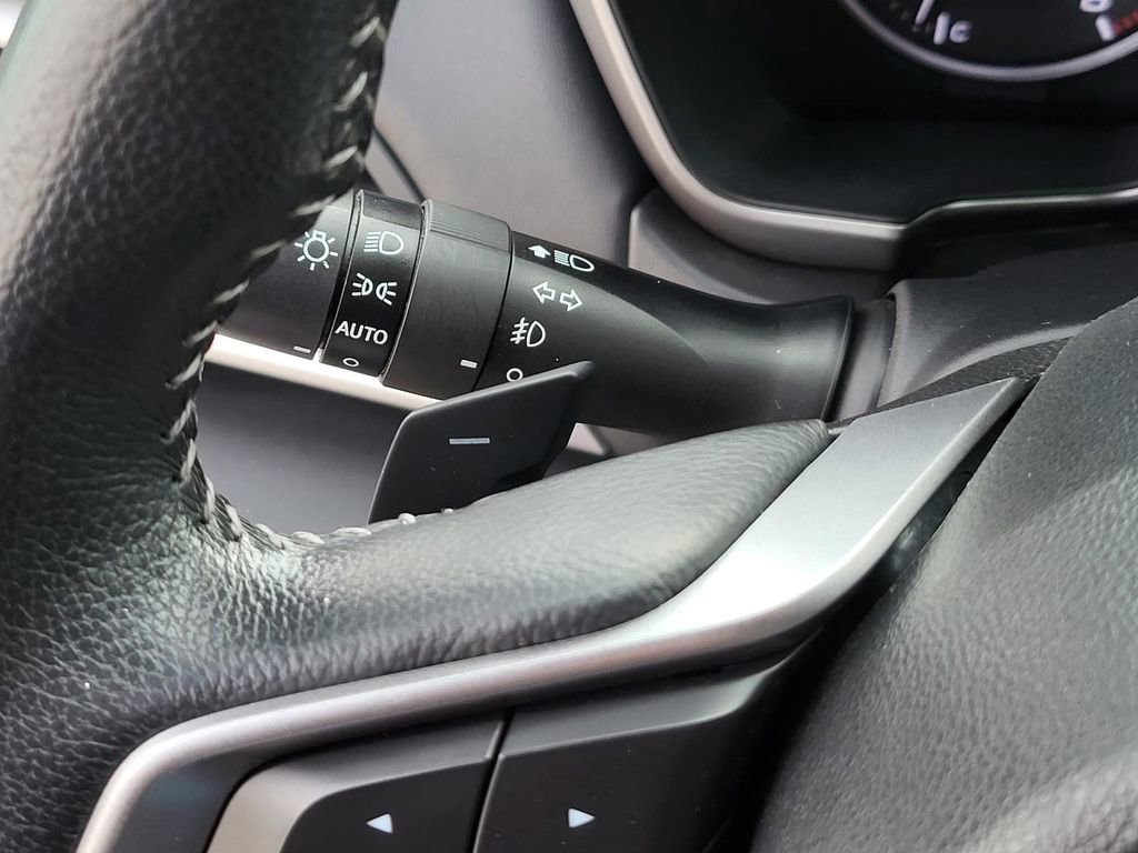 Used 2021 Subaru Outback Limited image 30