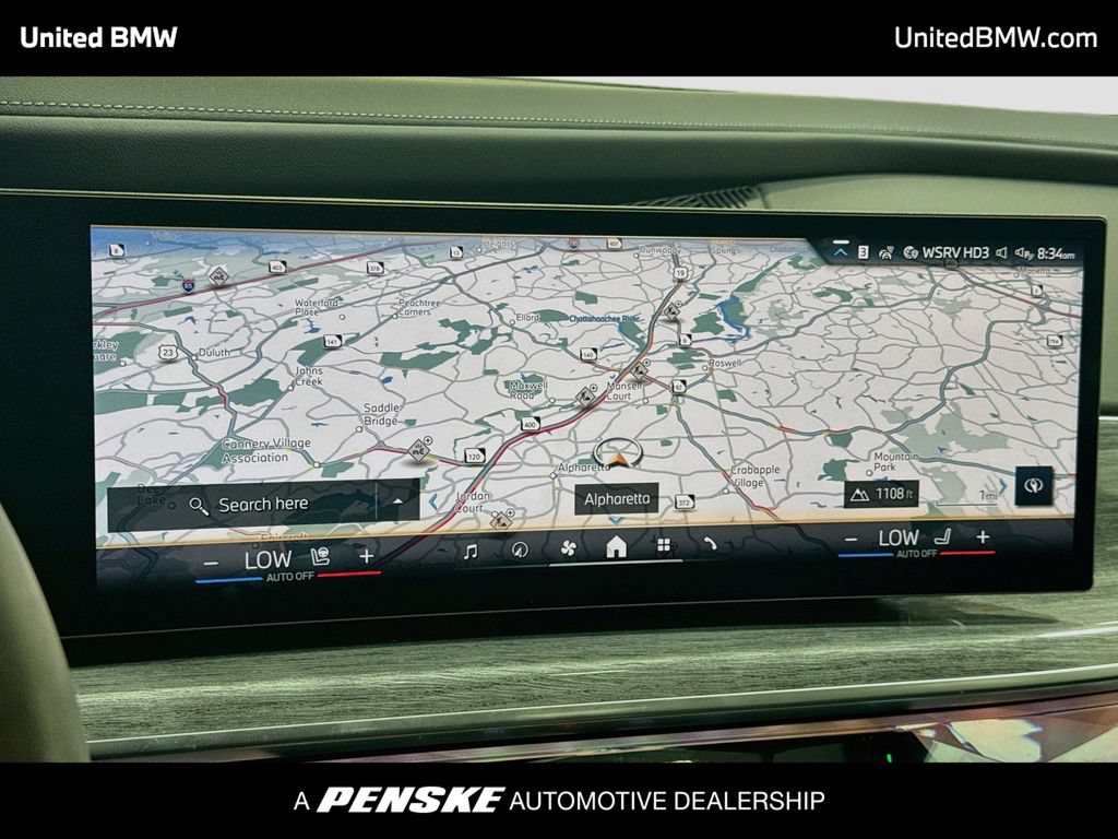 Certified 2025 BMW 740i w/ Premium Package RWD image 17