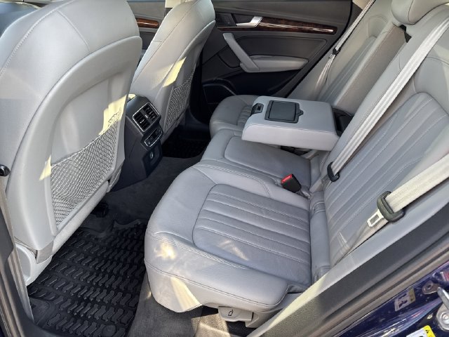 Used 2018 Audi Q5 2.0T Premium Plus AWD/4WD image 11