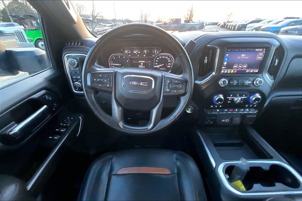 Used 2023 GMC Sierra 2500 AT4 w/ Gooseneck/5TH Wheel Package AWD/4WD image 5