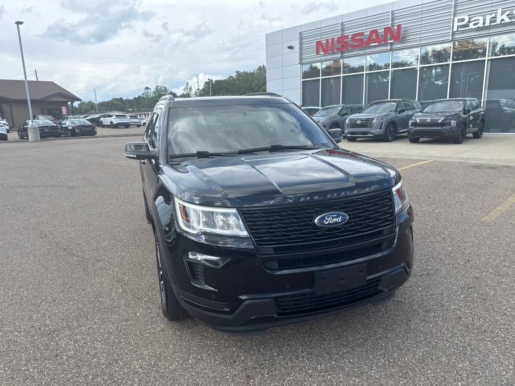 Used 2019 Ford Explorer Sport AWD/4WD image 3