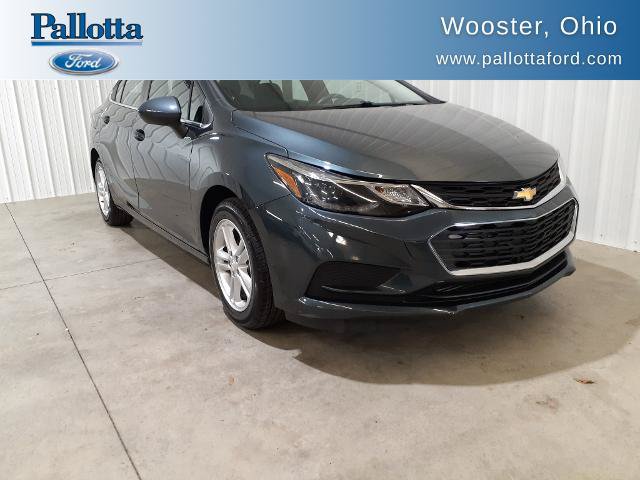 Used 2018 Chevrolet Cruze LT w/ Convenience Package FWD image 1