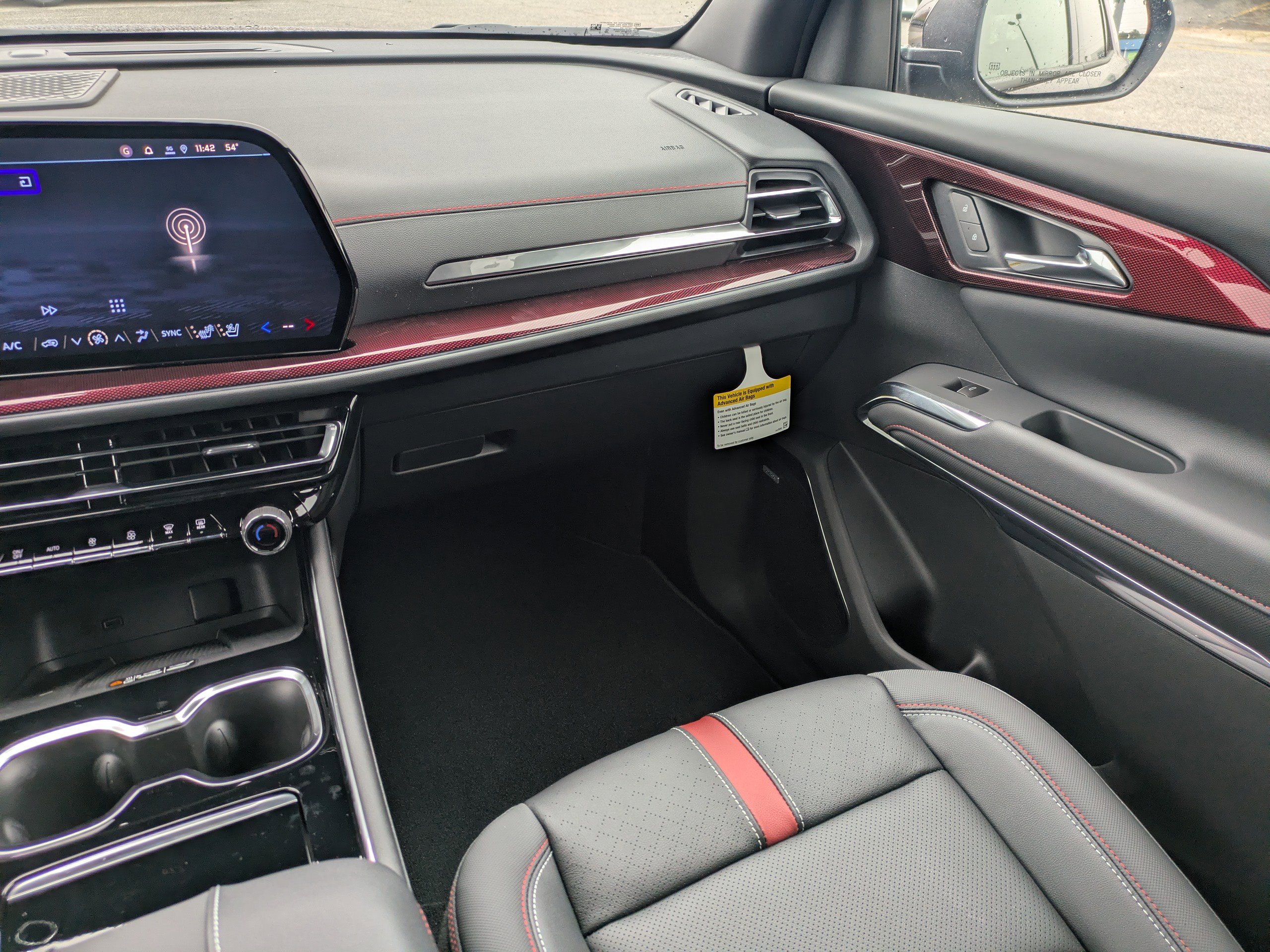 New 2026 Chevrolet Traverse RS image 19