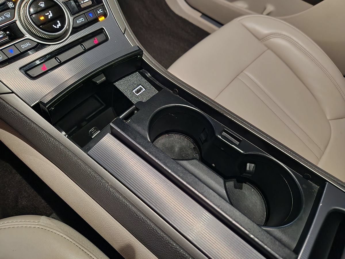 Used 2020 Lincoln MKZ Hybrid w/ Convenience Package FWD image 41