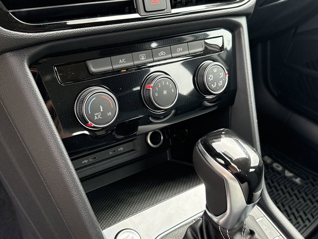 New 2026 Volkswagen Taos S image 22