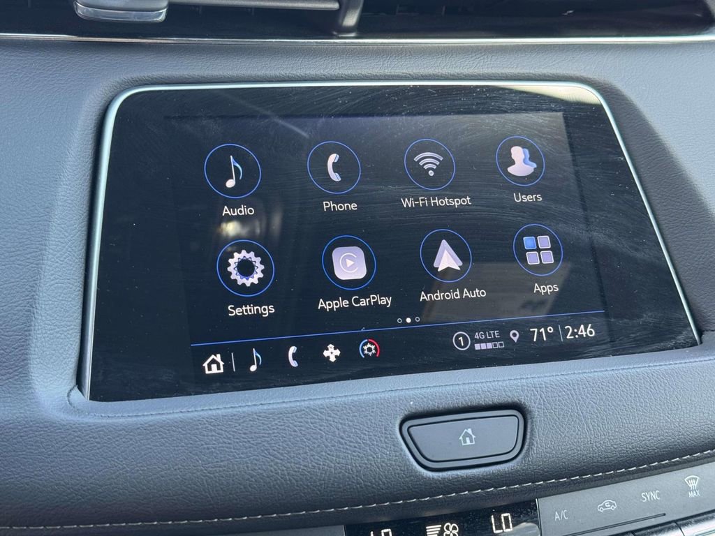 Used 2023 Cadillac XT4 Premium Luxury w/ Cold Weather Package AWD/4WD image 24