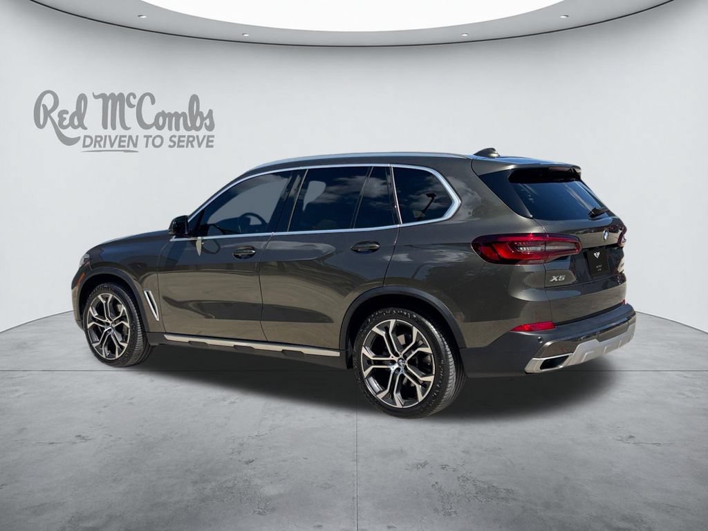 Used 2021 BMW X5 sDrive40i w/ Premium Package RWD image 3