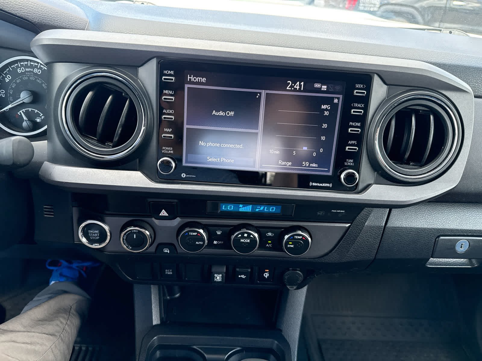 Used 2022 Toyota Tacoma TRD Sport AWD/4WD image 17