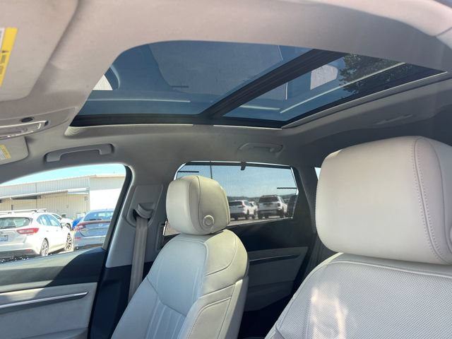 Used 2019 Audi e-tron Prestige w/ Prestige Package AWD/4WD image 29