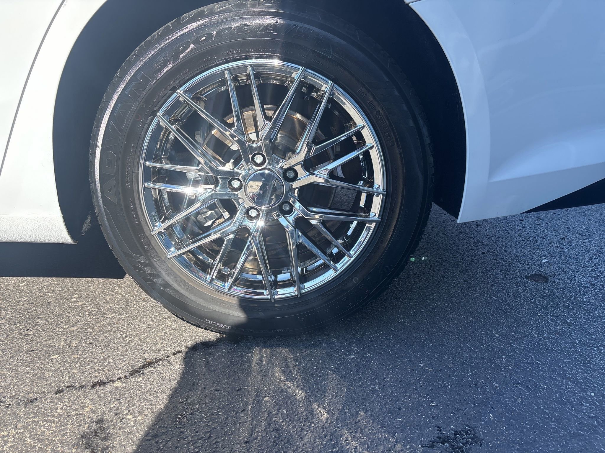 Used 2020 Chevrolet Malibu LT image 9