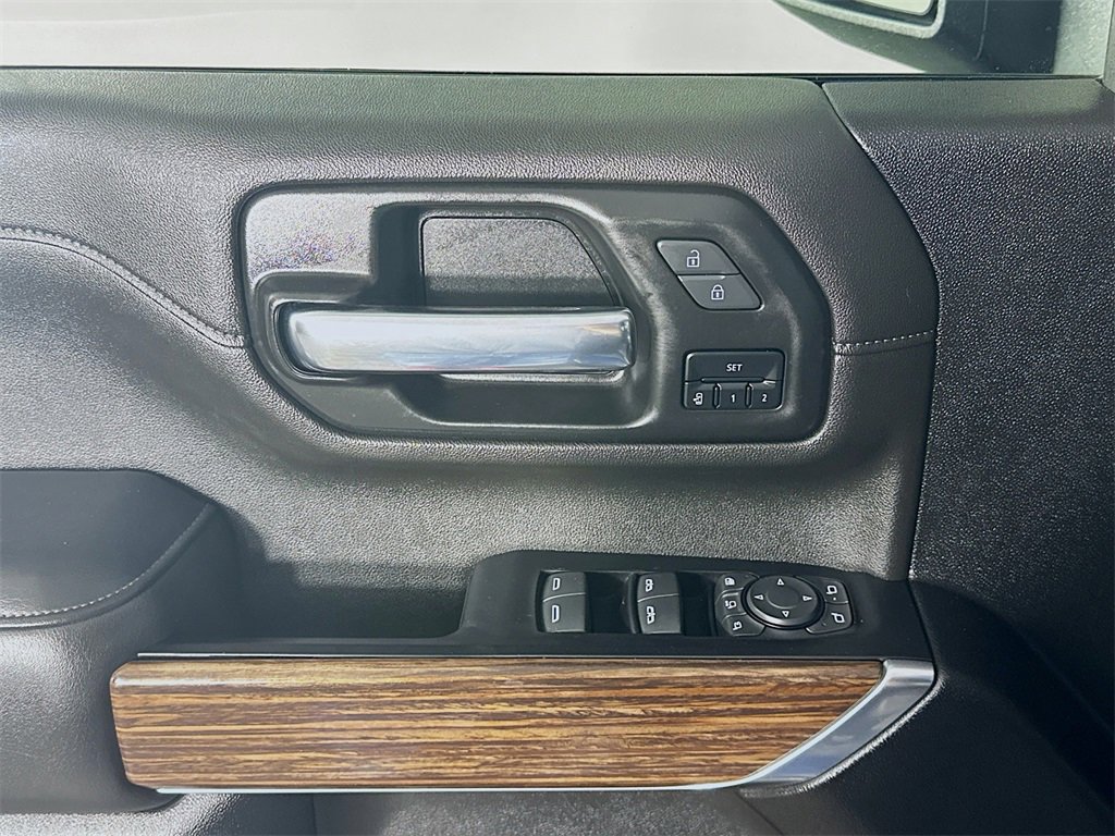 Used 2022 Chevrolet Silverado 2500 High Country image 25