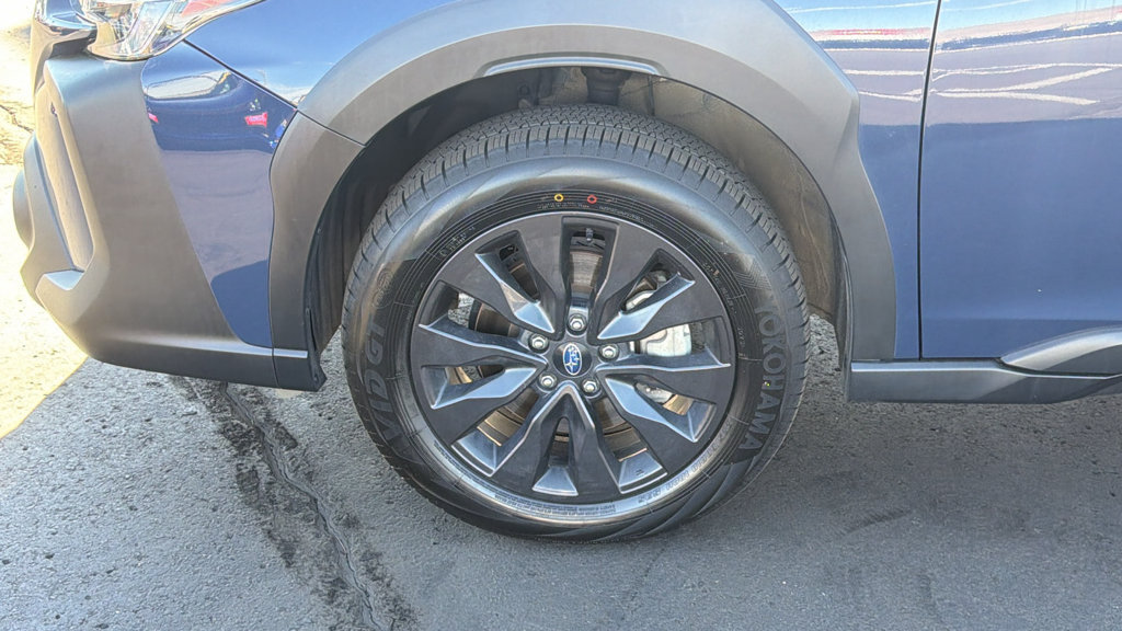 Used 2024 Subaru Outback Onyx Edition XT AWD/4WD image 9