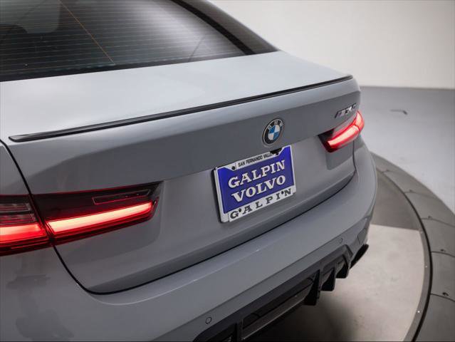 Used 2025 BMW M340i w/ Shadowloine Package image 32