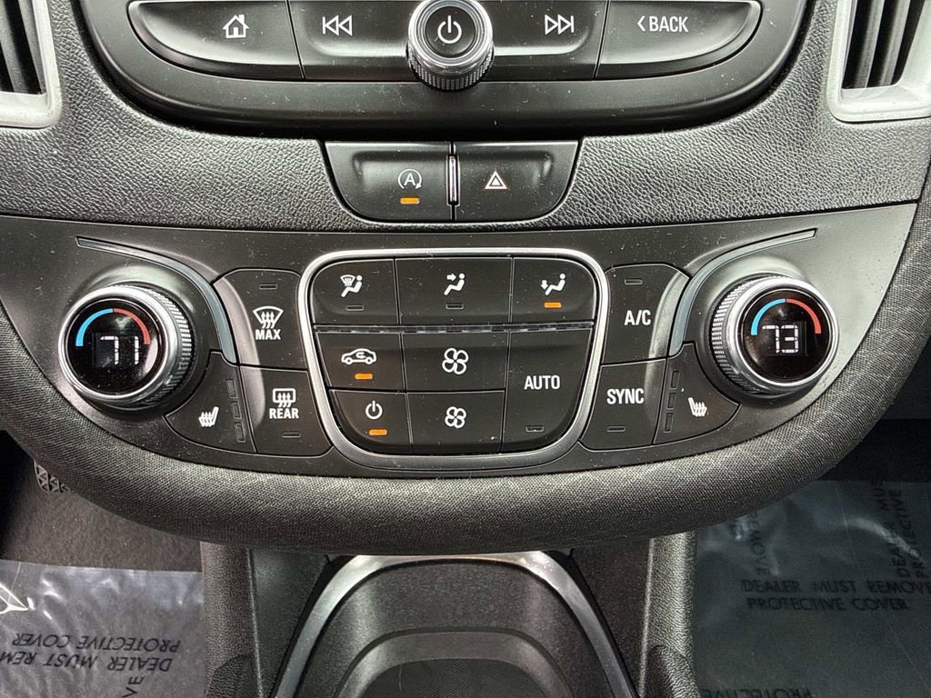 Used 2023 Chevrolet Malibu LT image 20