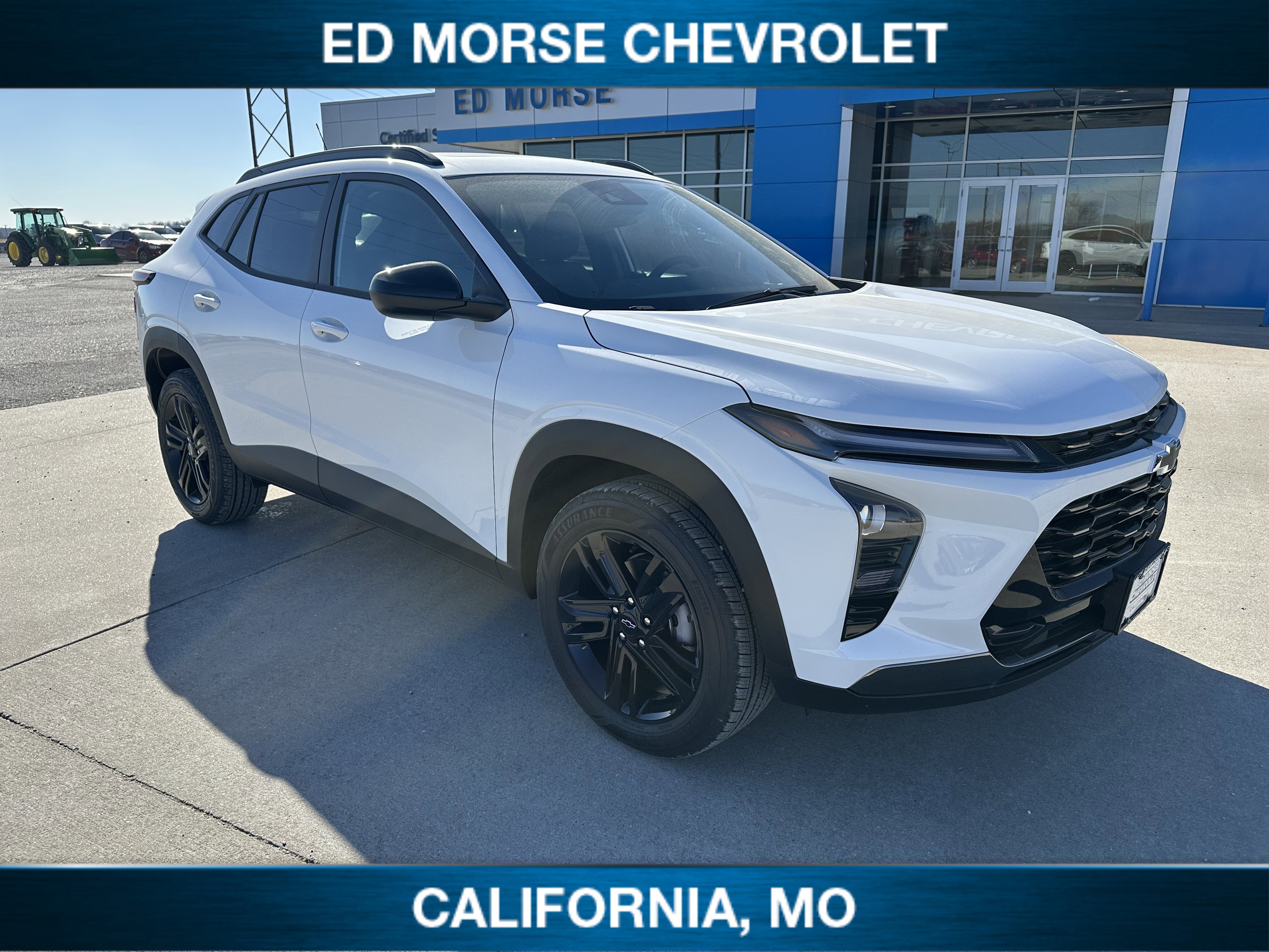 New 2026 Chevrolet Trax ACTIV w/ Sunroof Package