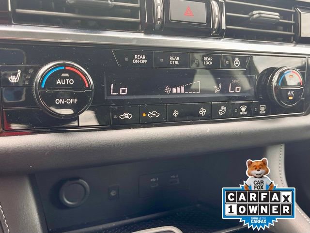 Certified 2024 Nissan Pathfinder SL w/ Black Appearance Package image 30