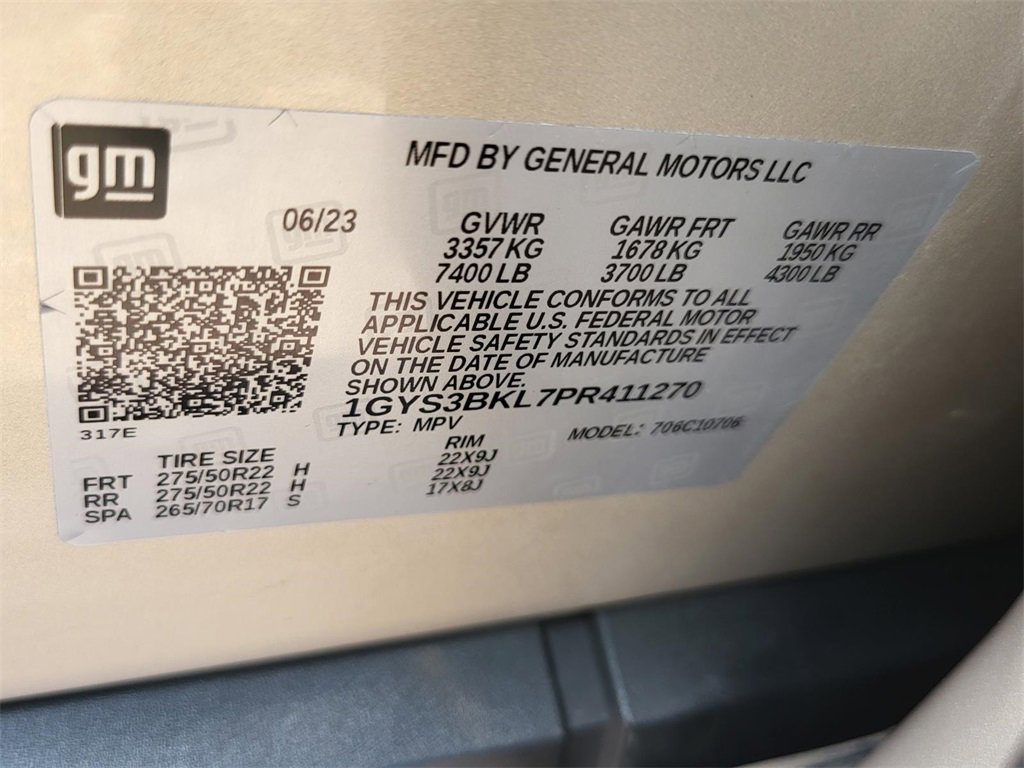 Used 2023 Cadillac Escalade Premium Luxury image 35