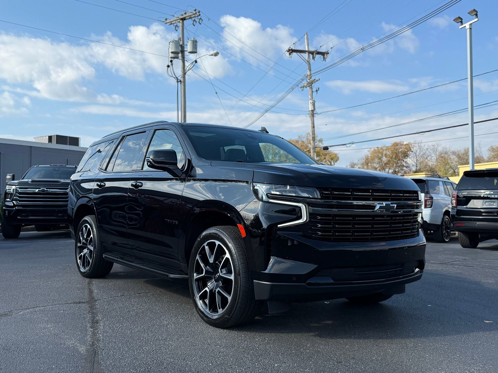 Used 2022 Chevrolet Tahoe RST w/ Luxury Package image 4