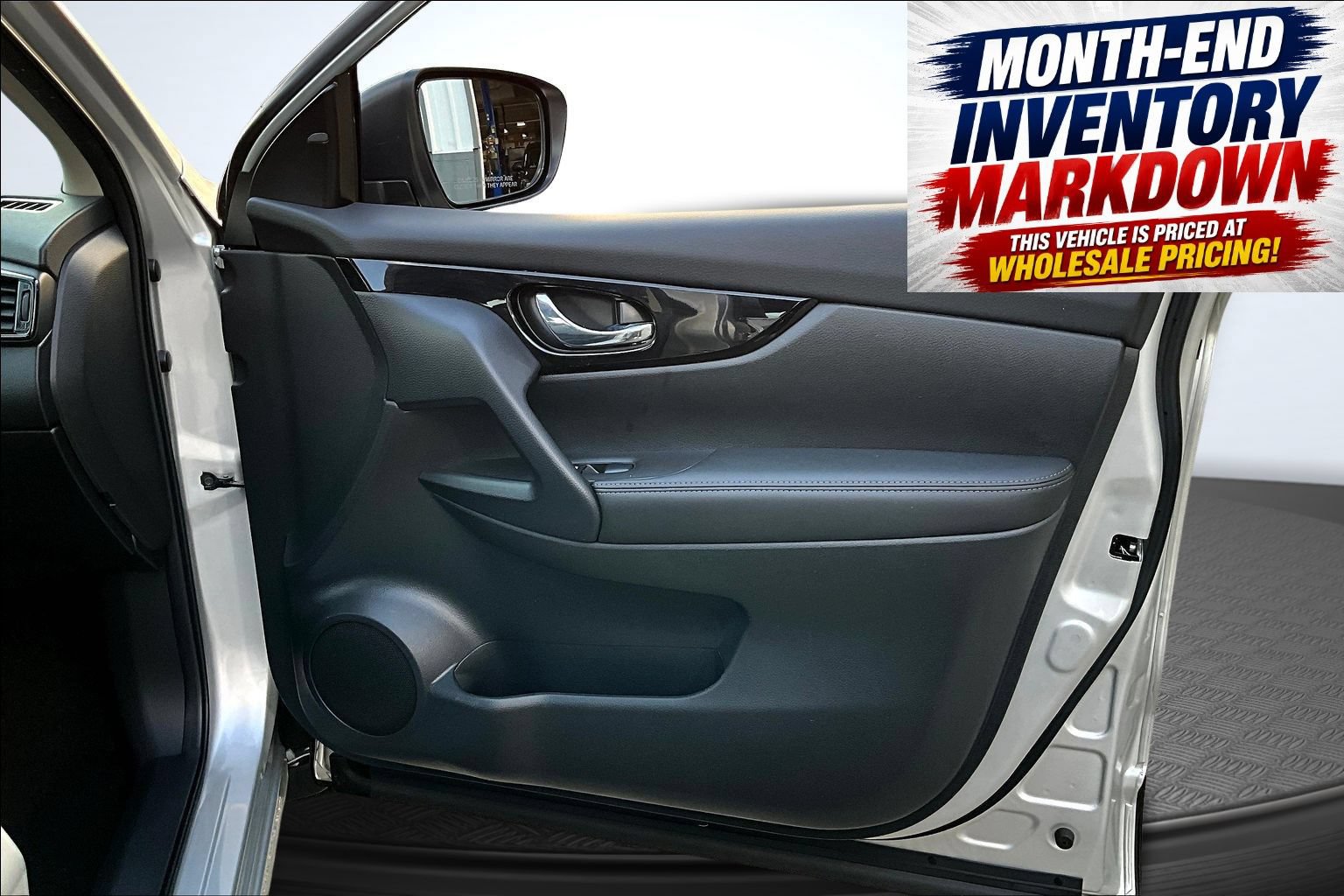 Used 2022 Nissan Rogue Sport SL AWD/4WD image 30
