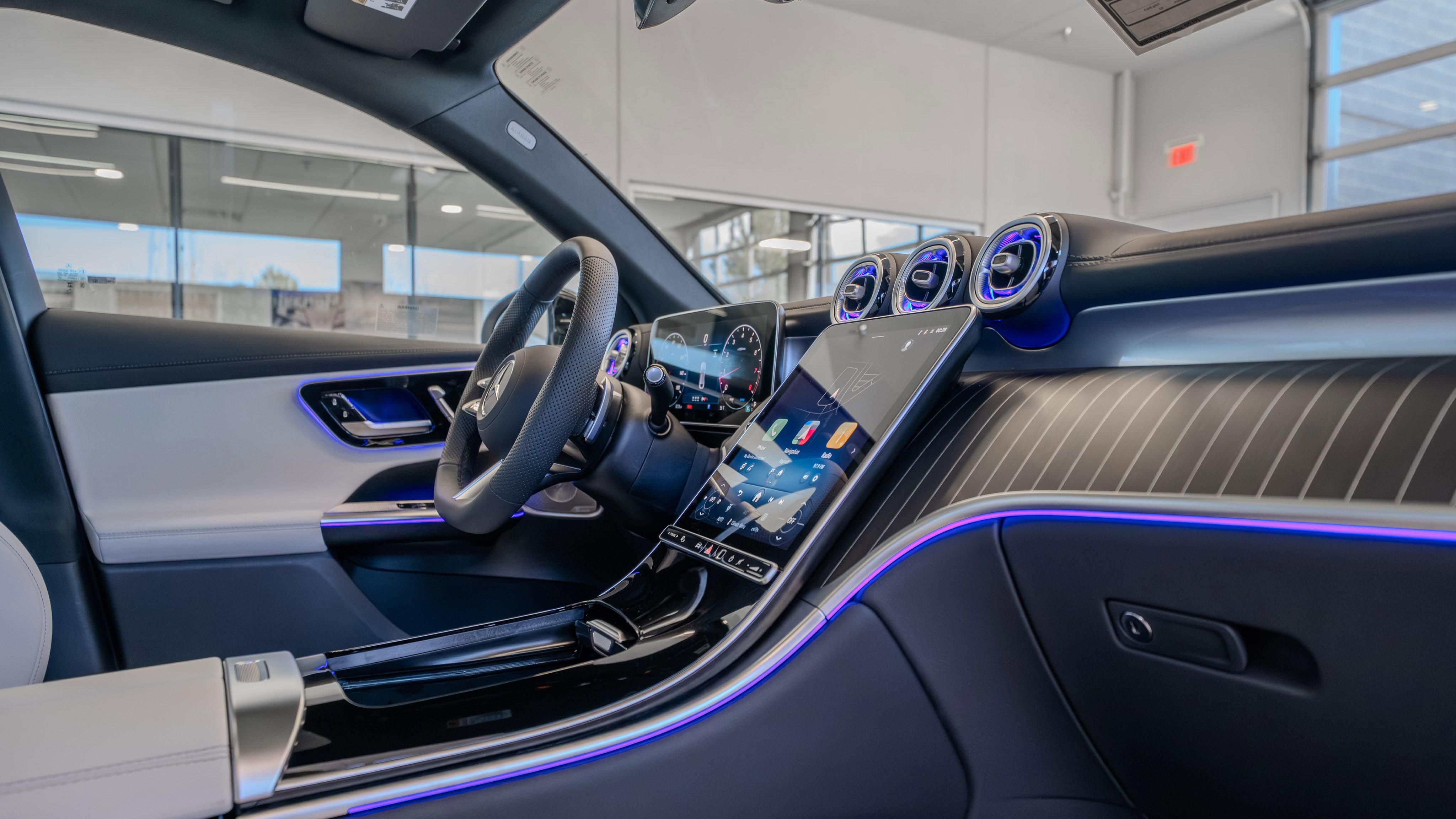 New 2026 Mercedes-Benz GLC 300 4MATIC image 18