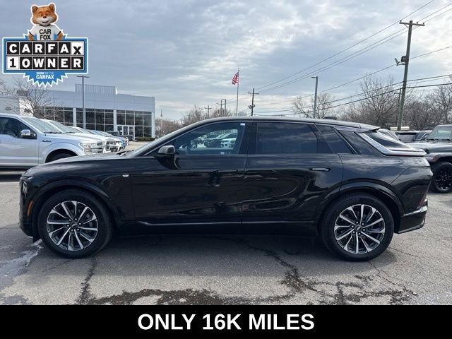 Used 2024 Cadillac Lyriq Sport image 22